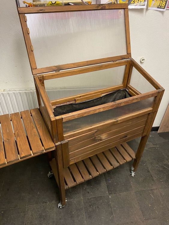 Hochbeet mit Ablage und Räder Kaufen auf Ricardo