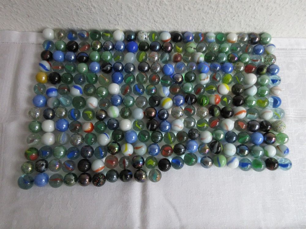 EIHI Murmelspiel Balance-Abenteuer - 60 Bunte Murmeln Für 1-4 Spieler Ab 7 Jahren