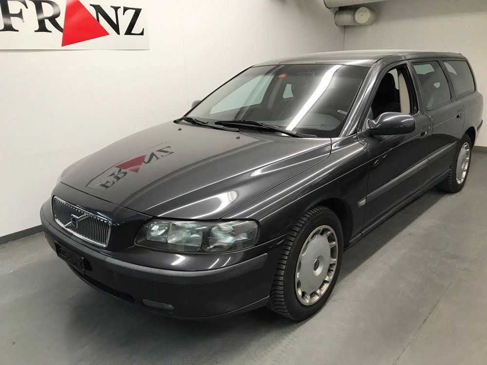 Volvo V70 2.4T MFK 01/2020 ab CHF 1.- | Kaufen auf Ricardo