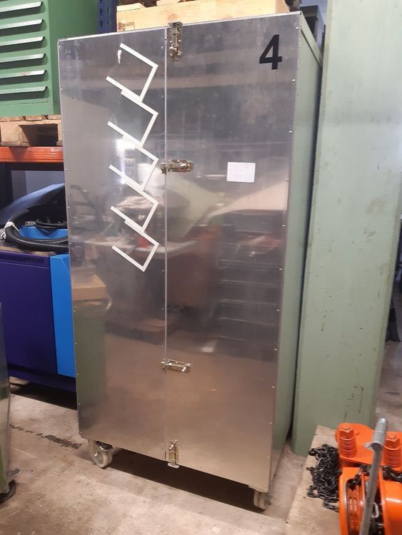 Trockenschrank | Kaufen auf Ricardo