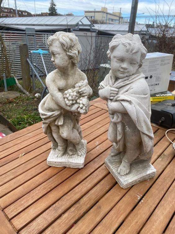 Zwei Steinfiguren für Garten Sehr Schwer kaufen auf Ricardo