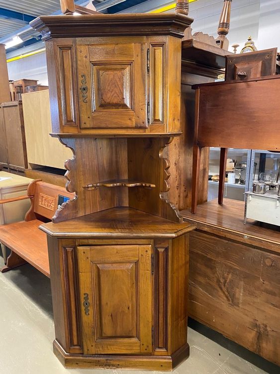 Eckmöbel kaufen auf Ricardo