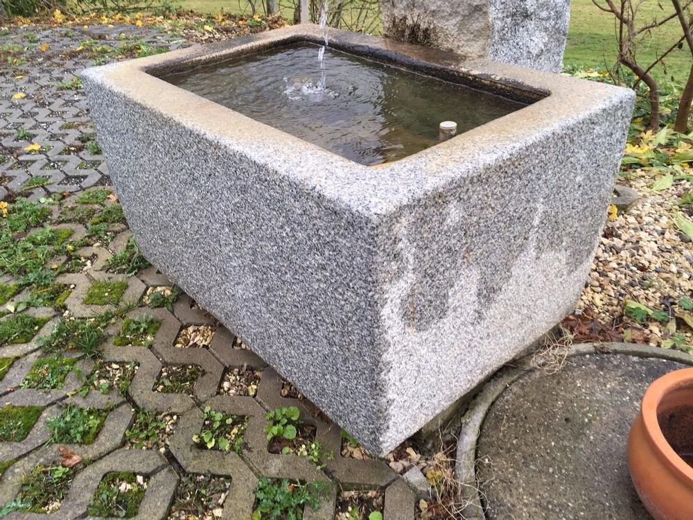 Steinbrunnen , Naturstein kaufen auf Ricardo