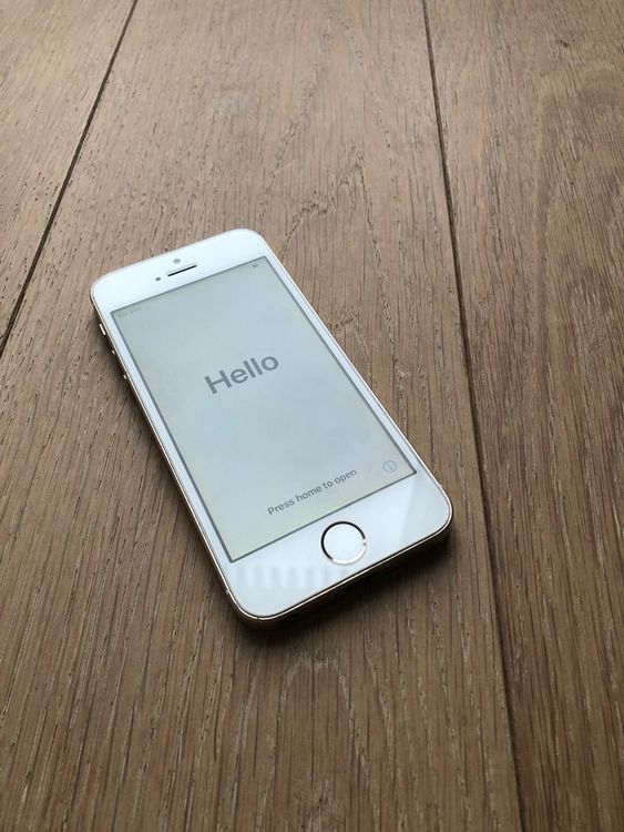 iPhone SE 64GB Gold (2016) | Kaufen auf Ricardo