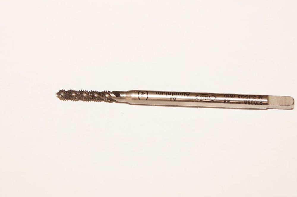 Krino Gewindebohrer-Set HSS M ÷ 12 – 14-teiliges Set Mit Vorbohrern Für Edelstahl & Metall