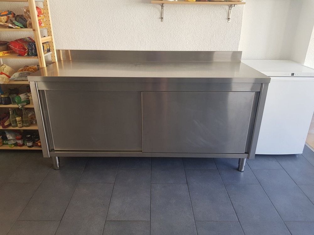 Küchenschrank 1,8m mit Schiebetür | Kaufen auf Ricardo