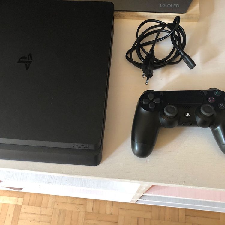 PlayStation 4 Slim Kaufen auf Ricardo