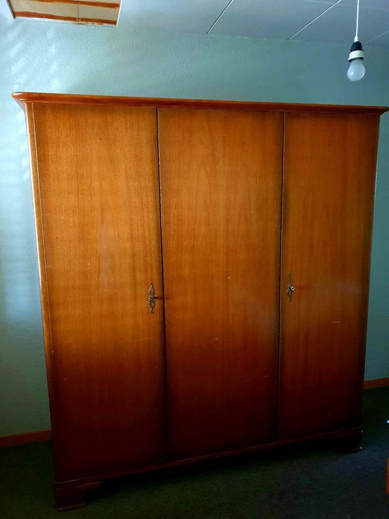 Schrank / Kasten ab 1.- | Kaufen auf Ricardo