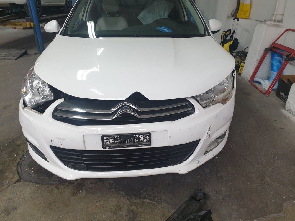 Citroen C4 1 6i Unfallwagen Kaufen Auf Ricardo
