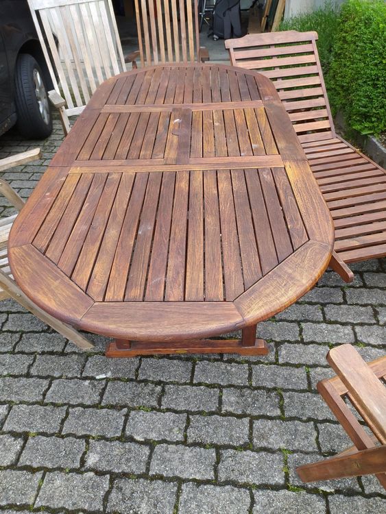 Teak Gartentisch und Stühle kaufen auf Ricardo