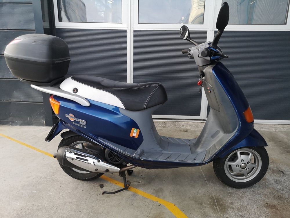 piaggio sfera 125