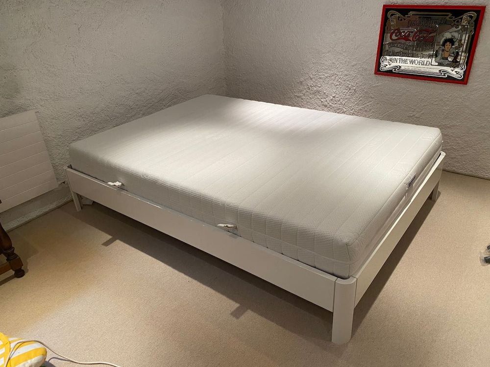 140 cm breites Bett mit Bico Matratze kaufen auf Ricardo