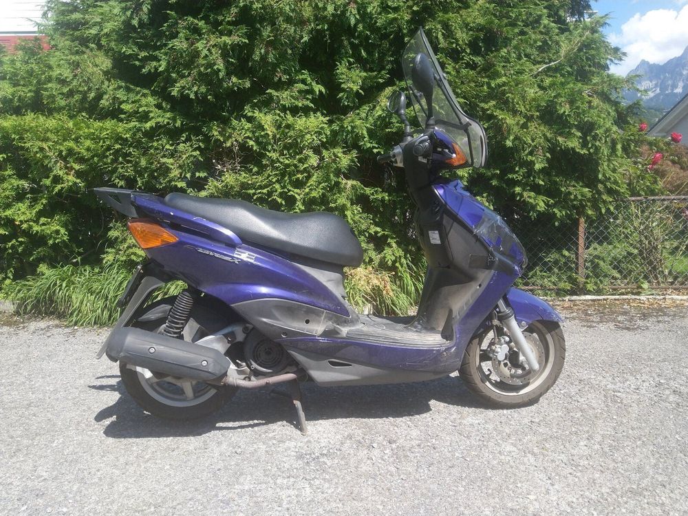 125 ccm Roller für Export Kaufen auf Ricardo 125 ccm Roller für Export Kaufen auf Ricardo