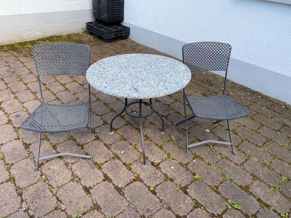 GARTENTISCH MIT MARMORPLATTE + 2 Stühle Kaufen auf Ricardo
