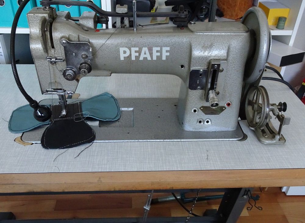 PfaffIndustrienähmaschine 145 Kaufen auf Ricardo
