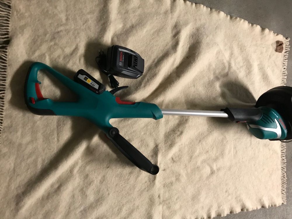bosch rasentrimmer akku messer