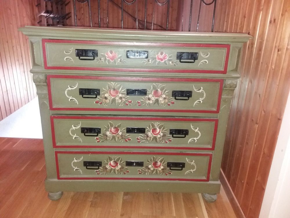 Schrank mit 4 Schubladen | Kaufen auf Ricardo