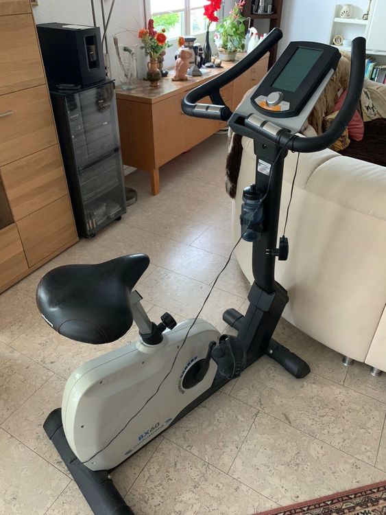 cardiostrong bx30 upright exercise bike