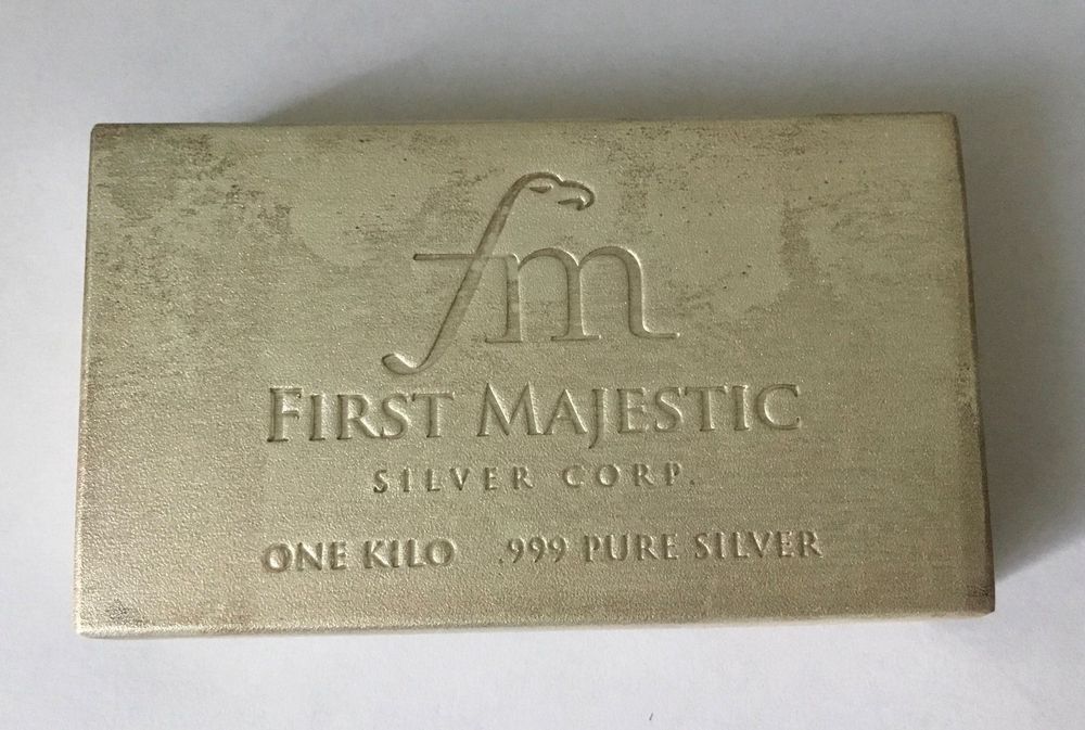 First majestic silver чем занимается