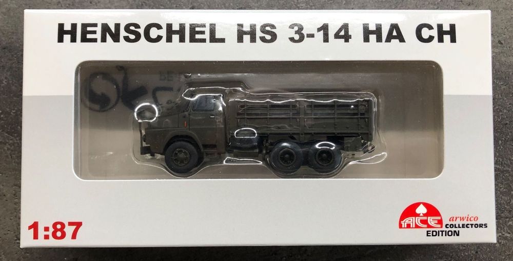 ACE 85.005104 "Henschel" 1