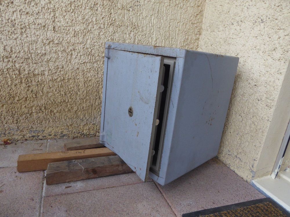 Tresor Panzerschrank Kaufen Auf Ricardo