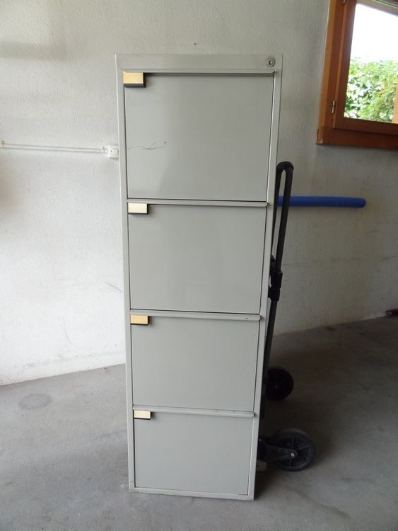 Aktenschrank Metall