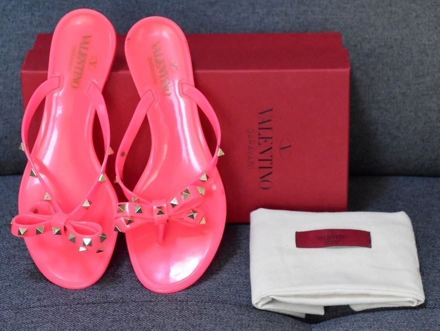 valentino rockstud 38