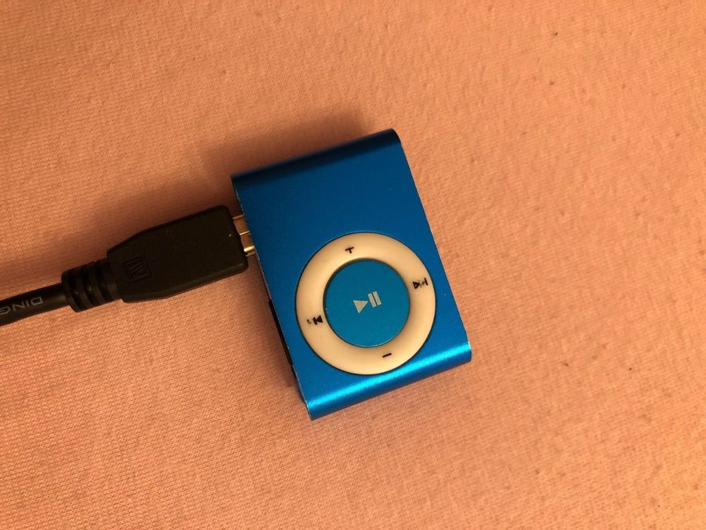 MP3Player (ähnlich wie iPod Shuffle) Acheter sur Ricardo