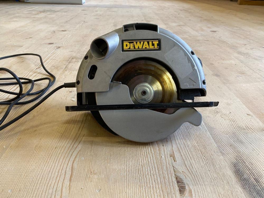 Handfräse DeWalt gebraucht Kaufen auf Ricardo