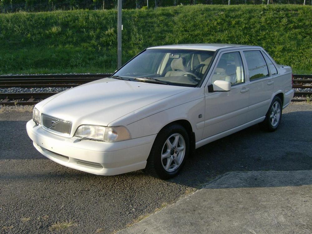 Дворники фар volvo s70