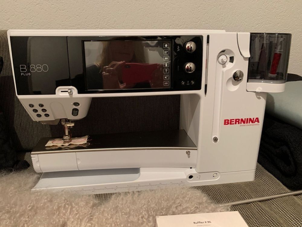 Bernina 880 Plus inkl. Stickmodul Kaufen auf Ricardo