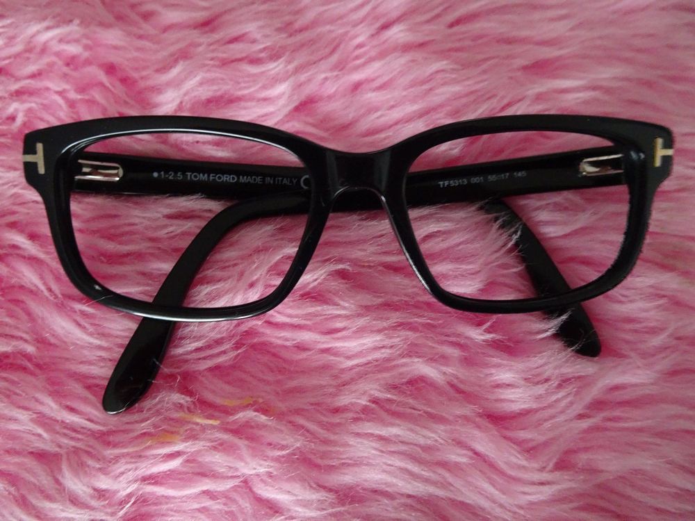 TOM FORD Brillengestell 5313 001 schwarz Kaufen auf Ricardo