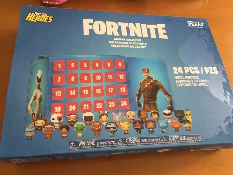 Fortnite Adventskalender komplett Kaufen auf Ricardo