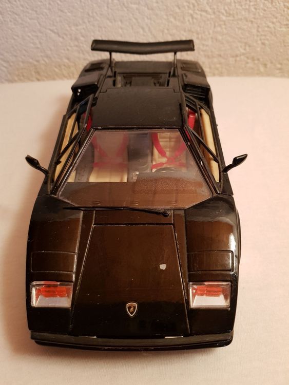 Bburago lamborghini countach