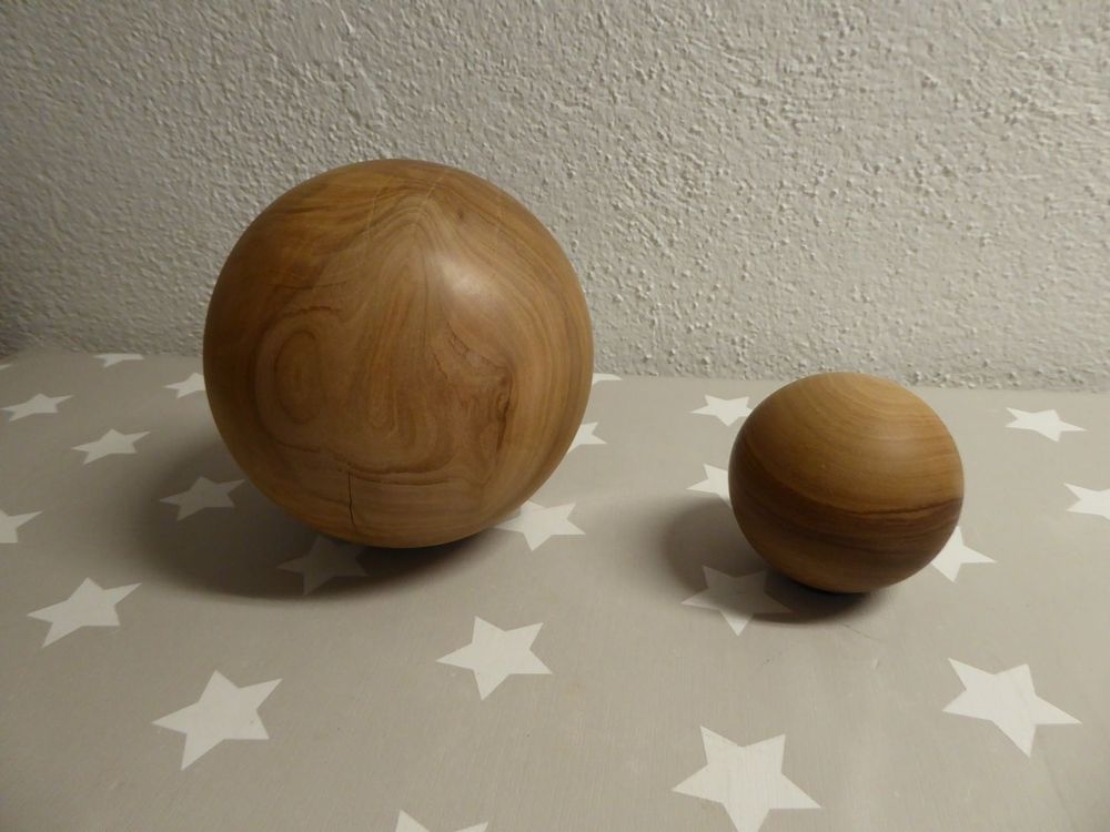 2 Holzkugeln für Deko | Kaufen auf Ricardo