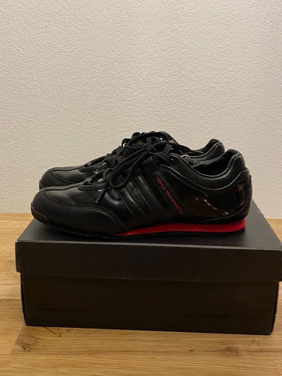 on cloud shoe strings