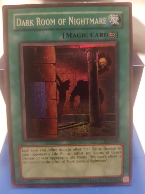 Dark Room of Nightmare SuperRare Kaufen auf Ricardo