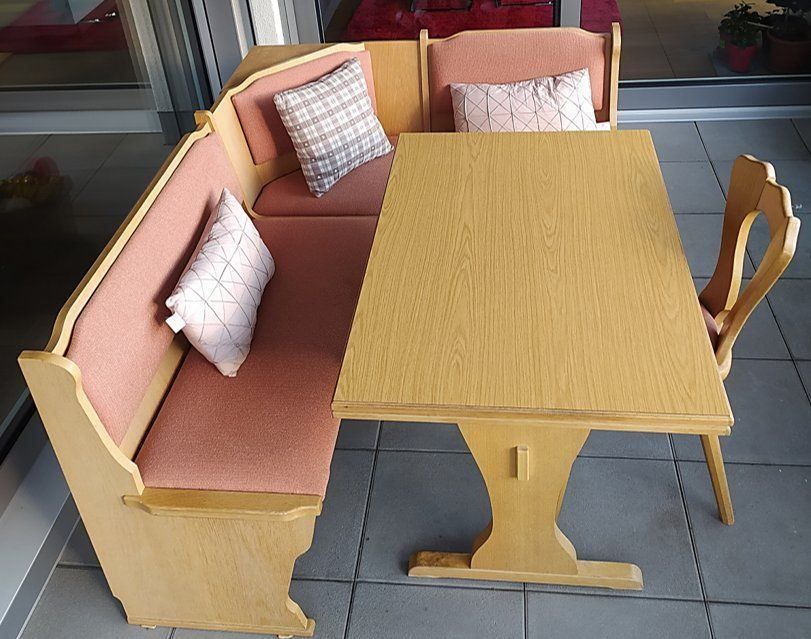 Kleiner Eckbank mit ausziehbarem Tisch | Kaufen auf Ricardo