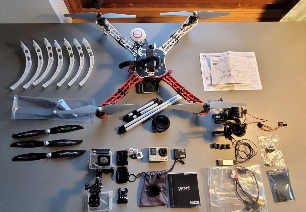 Dji Drohne F450 mit viel Zubehör !!! Kaufen auf Ricardo Dji Drohne F450 mit viel Zubehör !!! Kaufen auf Ricardo