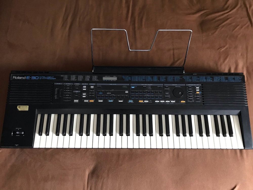 roland e30 keyboard