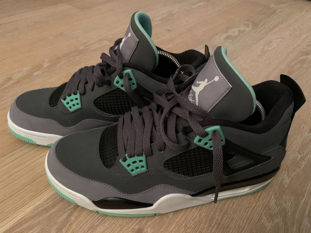 jordan 4s green glow