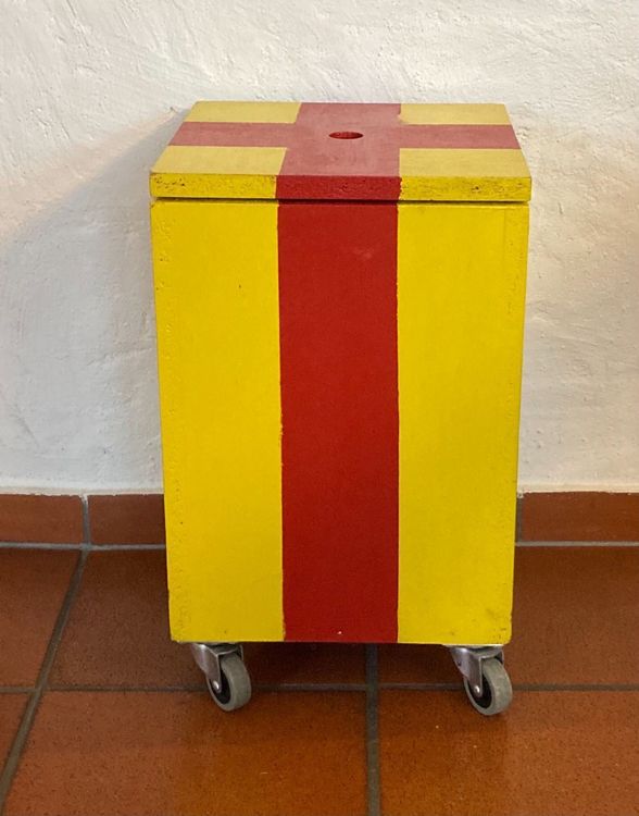 Hocker mit Stauraum | Kaufen auf Ricardo