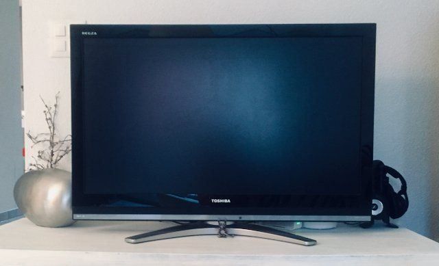 Fernseher Toshiba \