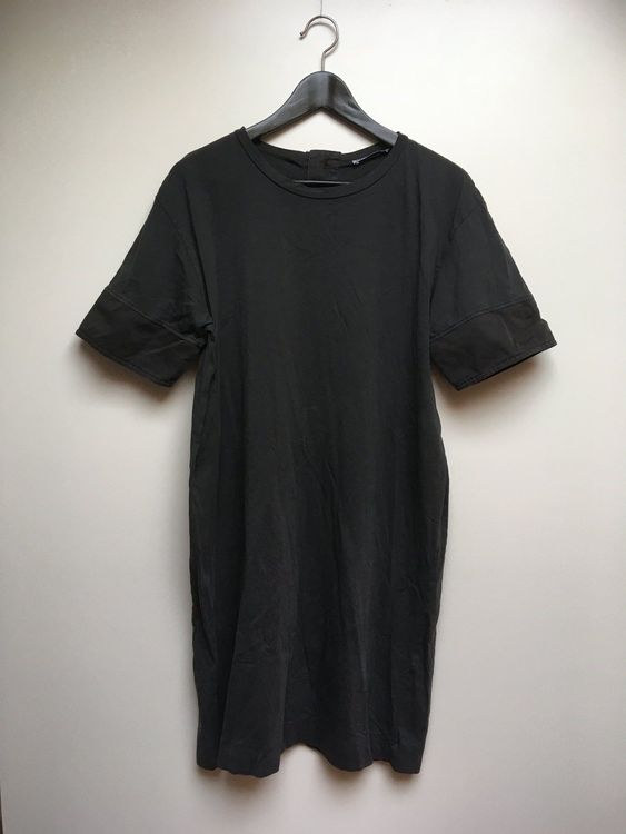 Mode Kleider Shirtkleider Schwarzes T Shirt Kleid von Zara 