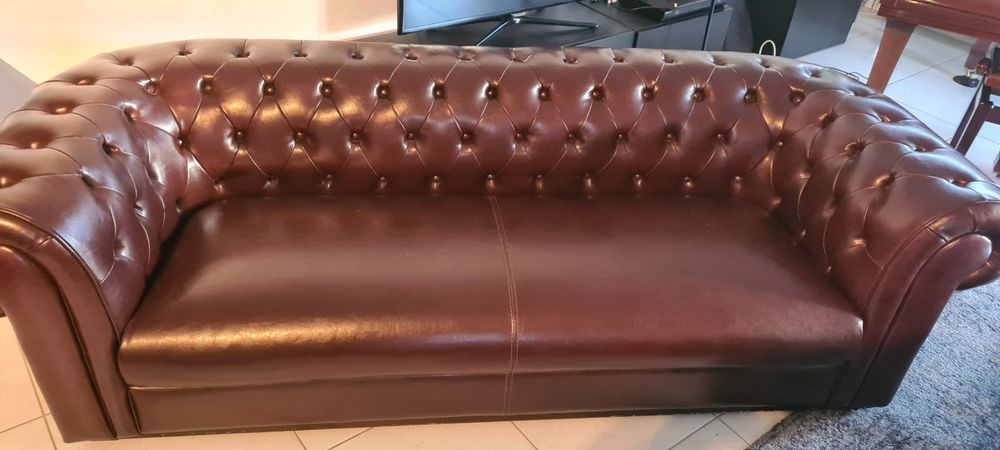 saxon leather chesterfield sofa
