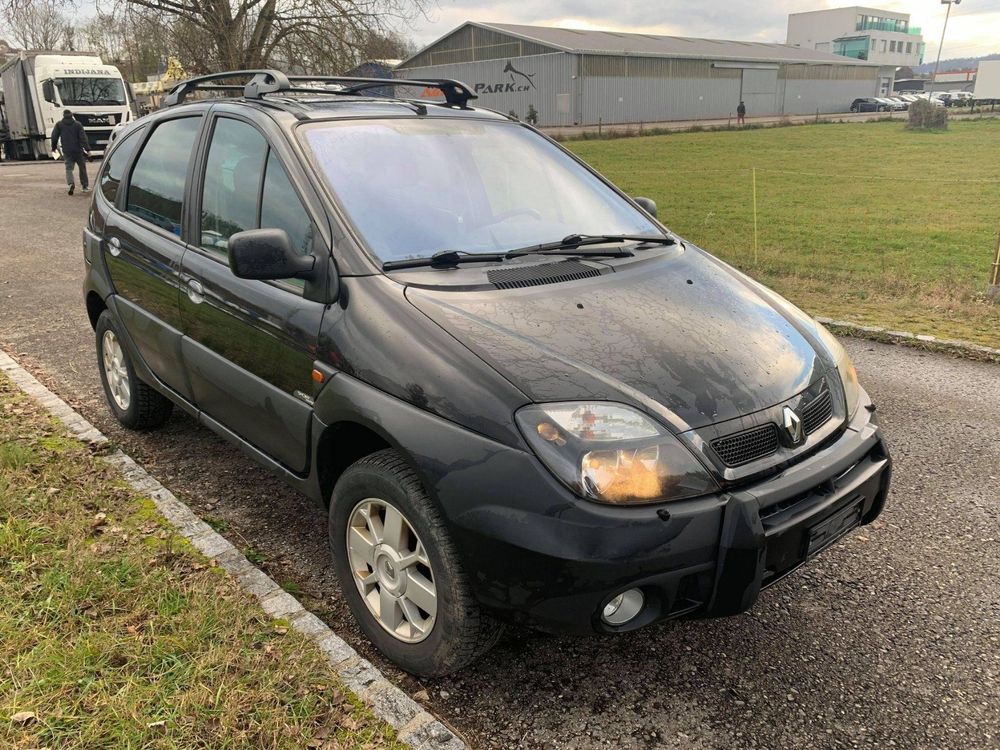 Renault megane scenic rx4