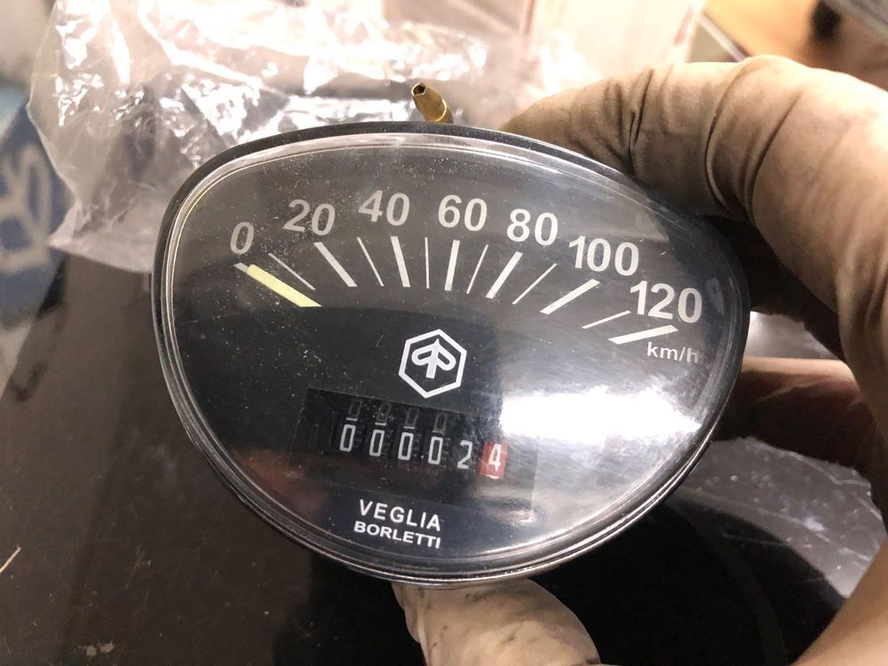 Vespa ET 3 Tacho neu ind original Kaufen auf Ricardo