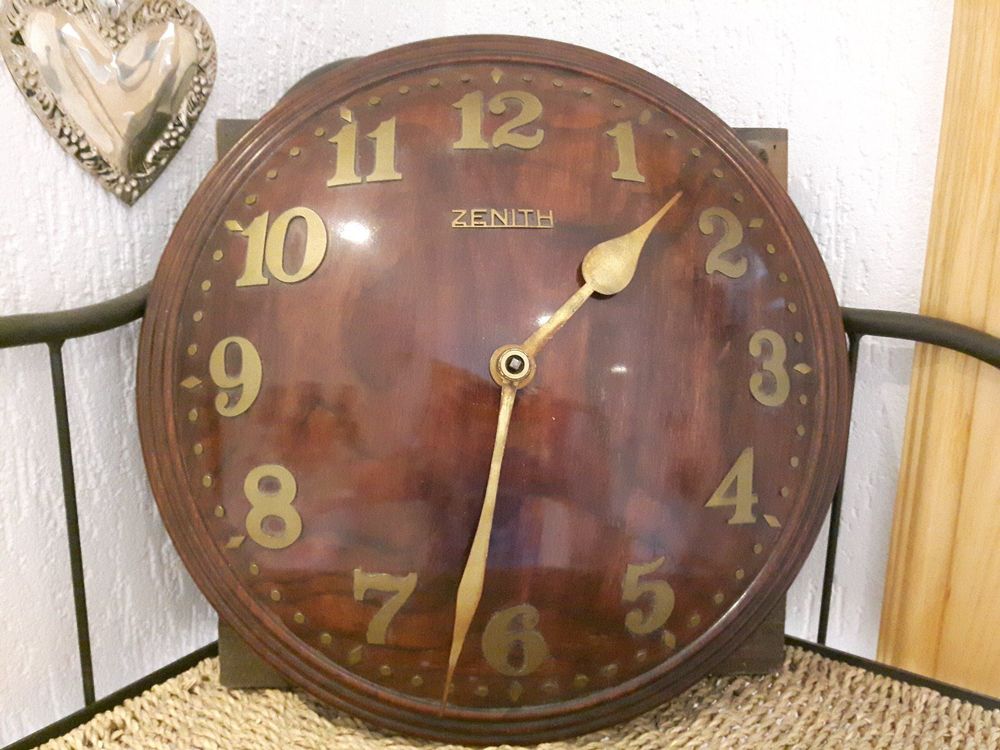 Horloge Kaufen auf Ricardo