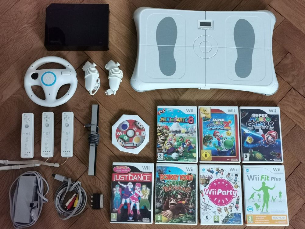 Wii komplett mit Balance Board, 7 Spiele Kaufen auf Ricardo