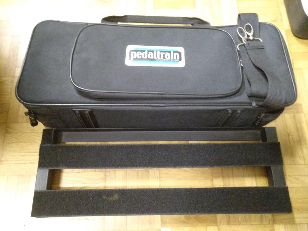 PedalTrain Mini/Nano Bag + Pedalboard Kaufen auf Ricardo